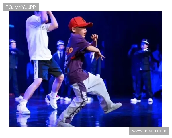 上海街舞队的耐力挑战与成长之路探索街舞文化的深度与魅力