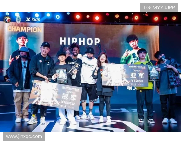 广州飞盘队在世界街舞大赛中的力量表现引发热议与赞赏