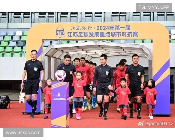 圣菲联合与奥林匹奥的精彩对决揭示足球战术与团队合作的魅力 圣菲联合与奥林匹奥的精彩对决揭示足球战术与团队合作的魅力