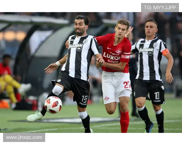 赛萨洛与斯巴达的激烈对决展现足球魅力与战术智慧的巅峰较量