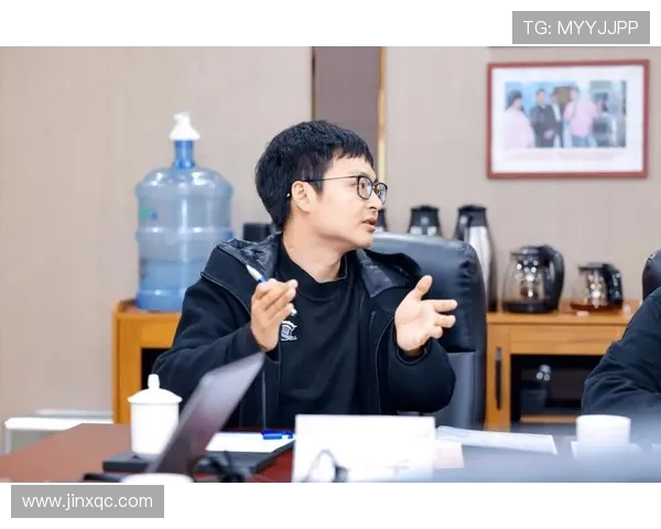 钟诚:在时代变革中探索创新之路与个人成长的故事