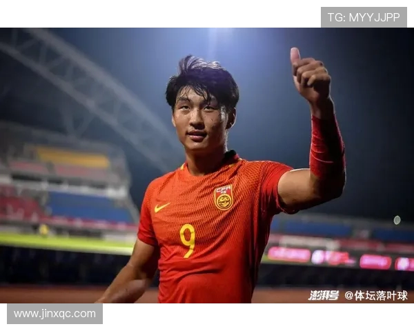 马克卡尔乔与苏番禺的精彩对决揭示了现代足球的战术演变与技术较量 马克卡尔乔与苏番禺的精彩对决揭示了现代足球的战术演变与技术较量