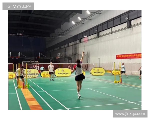 广州羽毛球队荣登羽毛球团队协作排行榜第一名展现卓越团队精神与实力